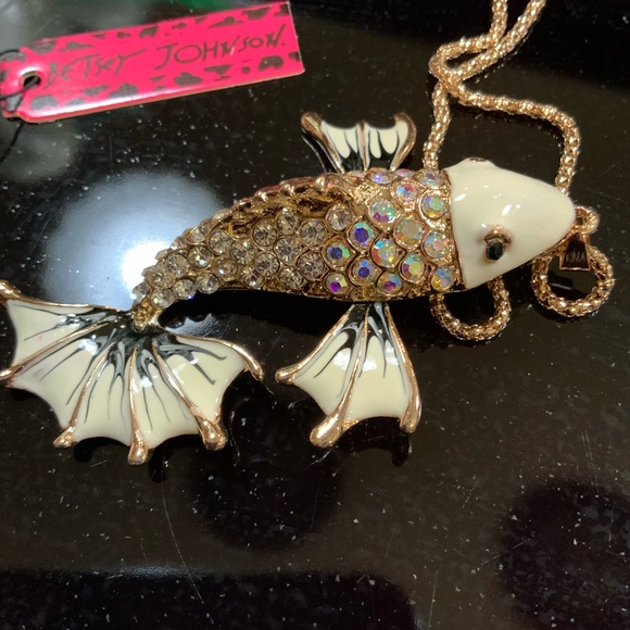 Betsey Johnson Fish Rhinestones Articulating Fin Necklace White #N522 - Picture 3 of 5
